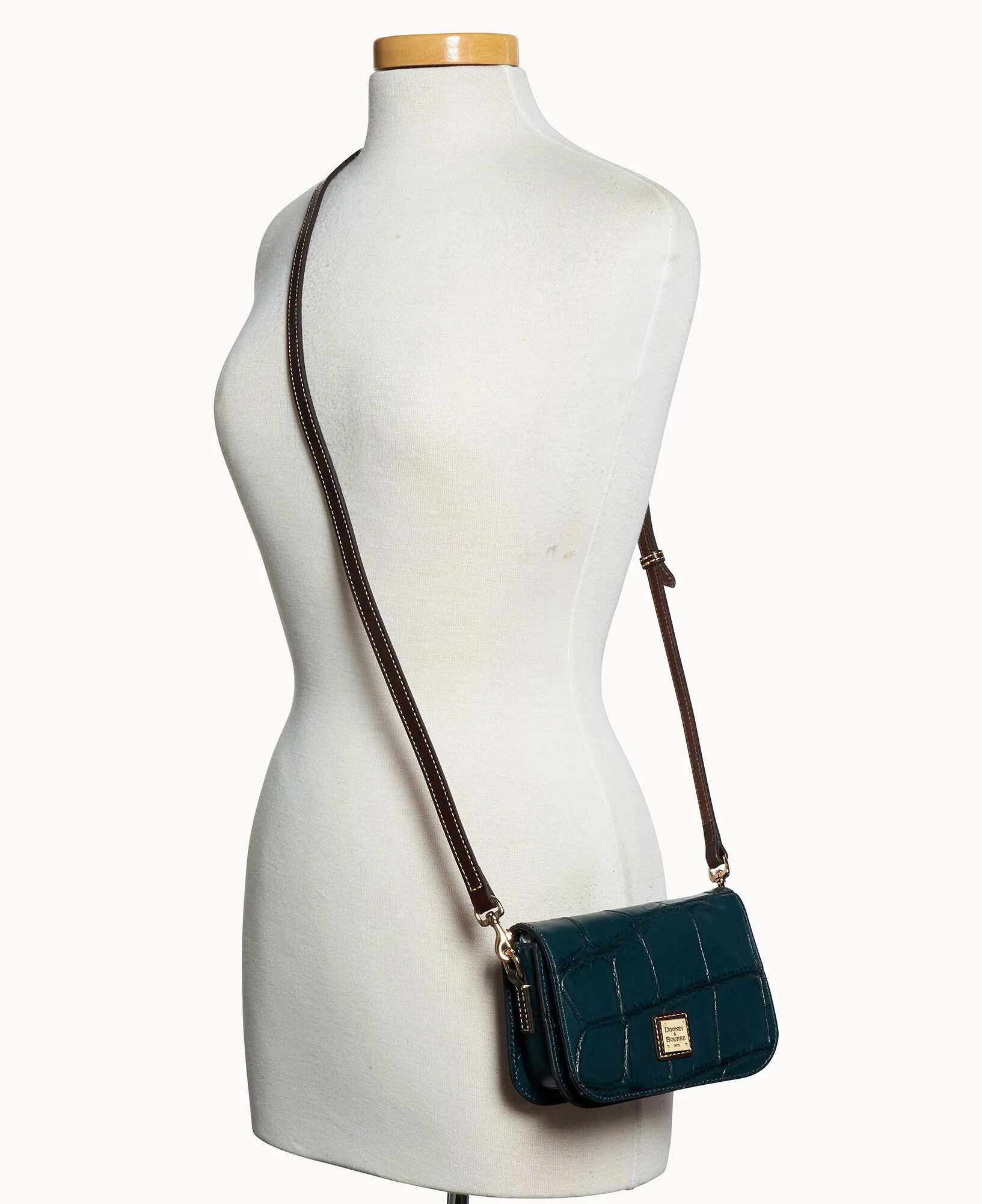 Denison Kitty Crossbody - Image 25