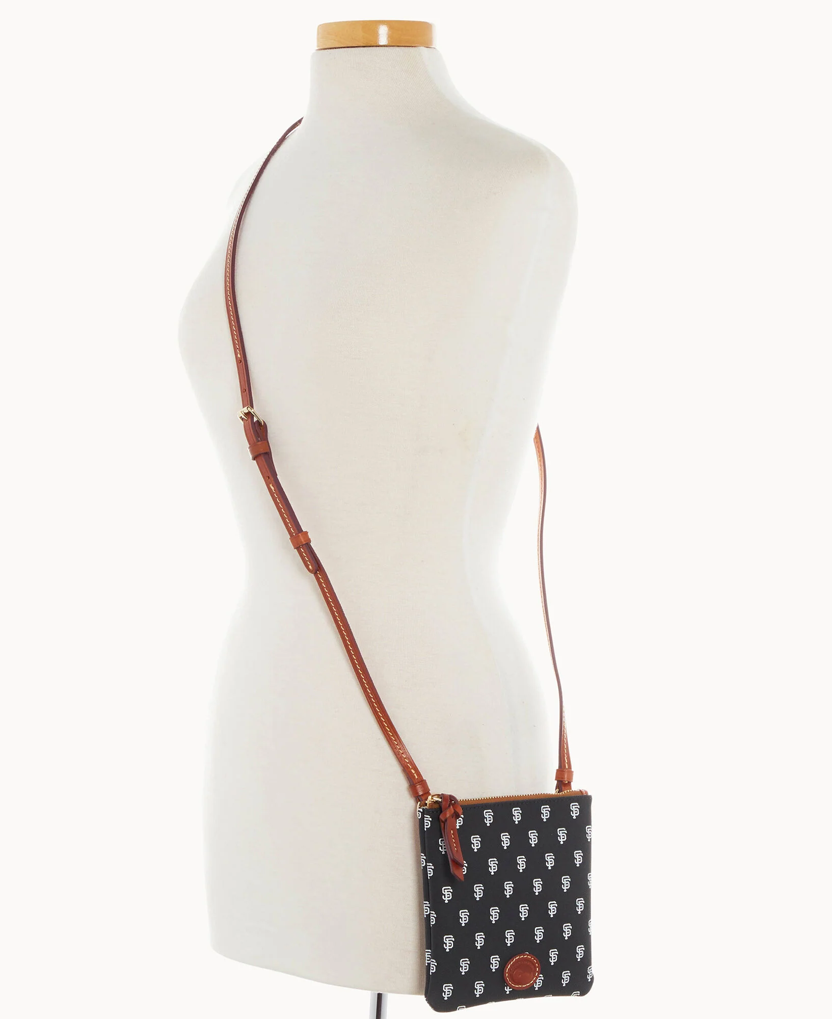 MLB Giants Small North South Top Zip Crossbody - Image 4