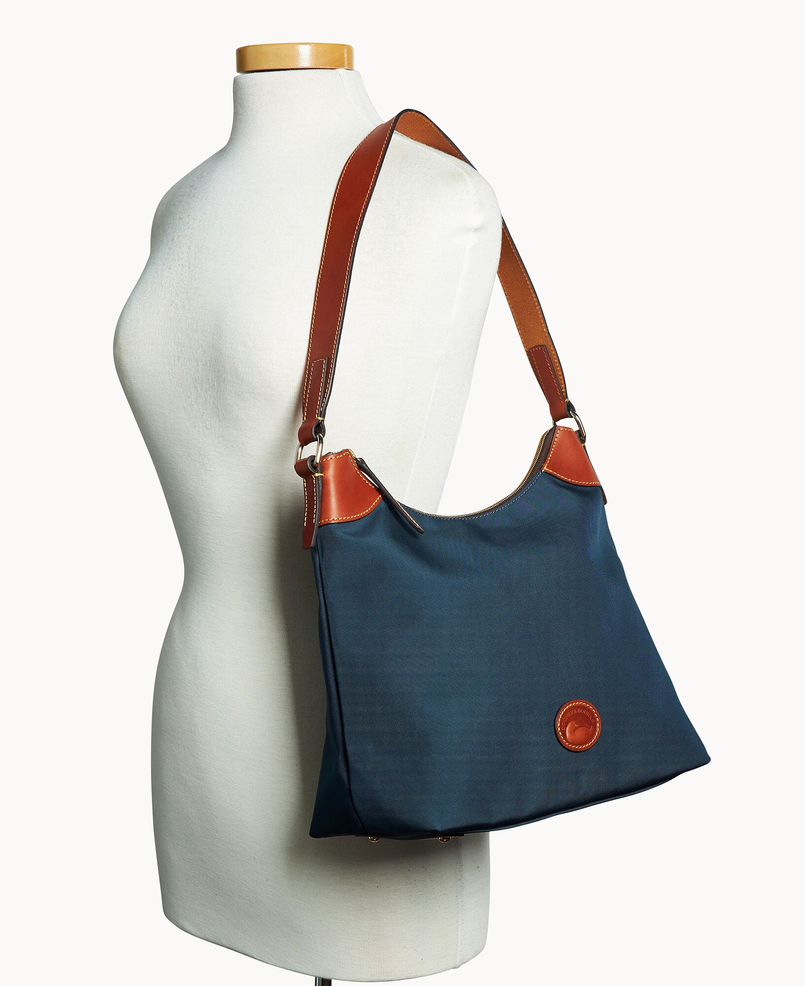 Nylon Hobo - Image 20