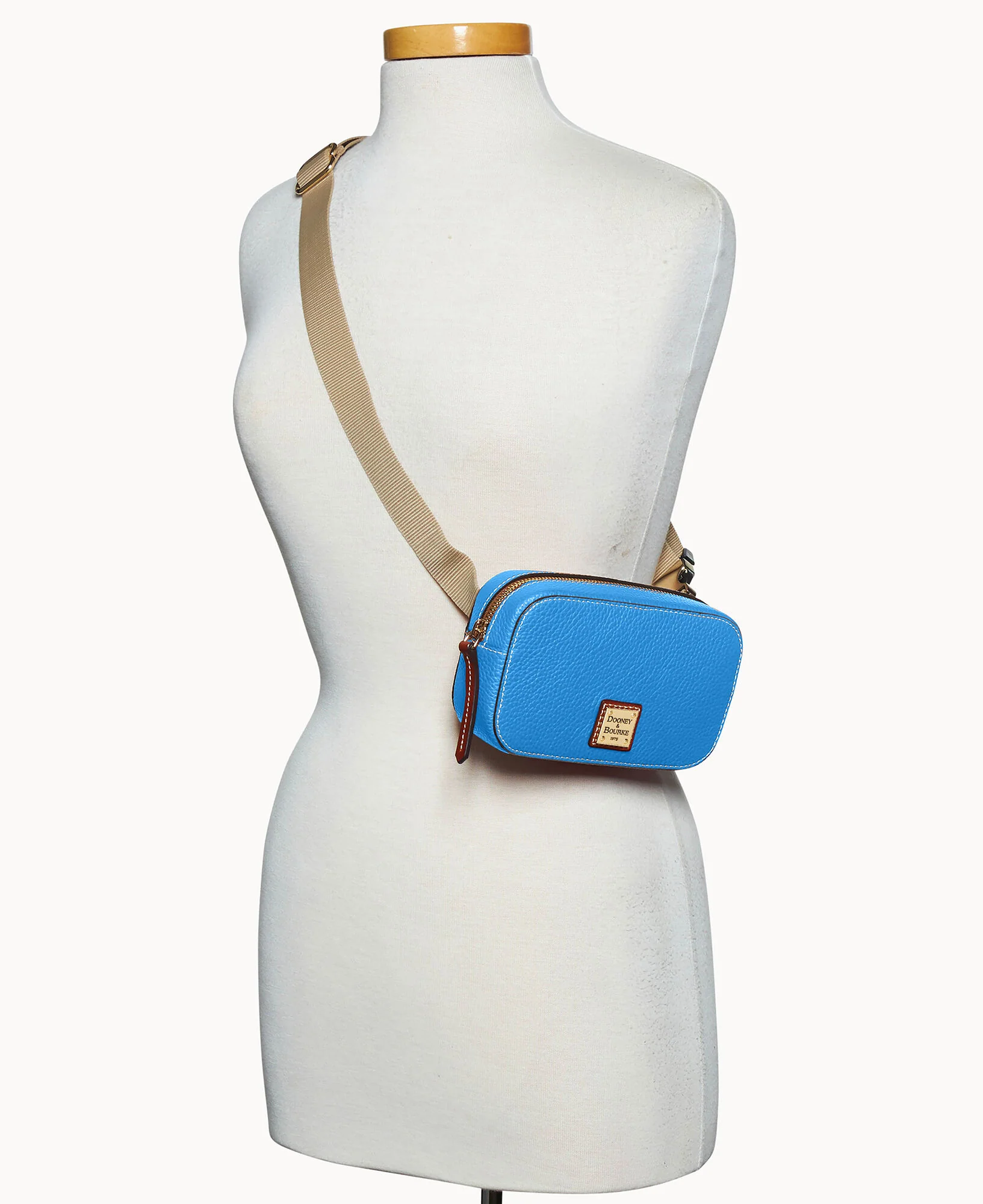 Pebble Grain Belt Bag - Image 59
