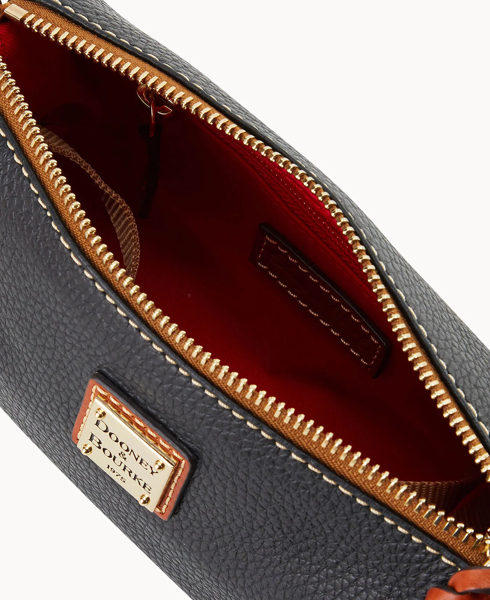 Pebble Grain Buffy Crossbody - Image 39