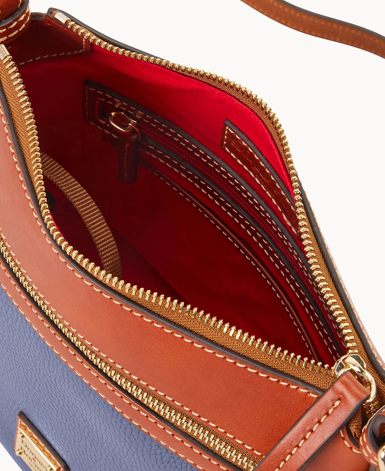Pebble Grain Crossbody 25 - Image 34