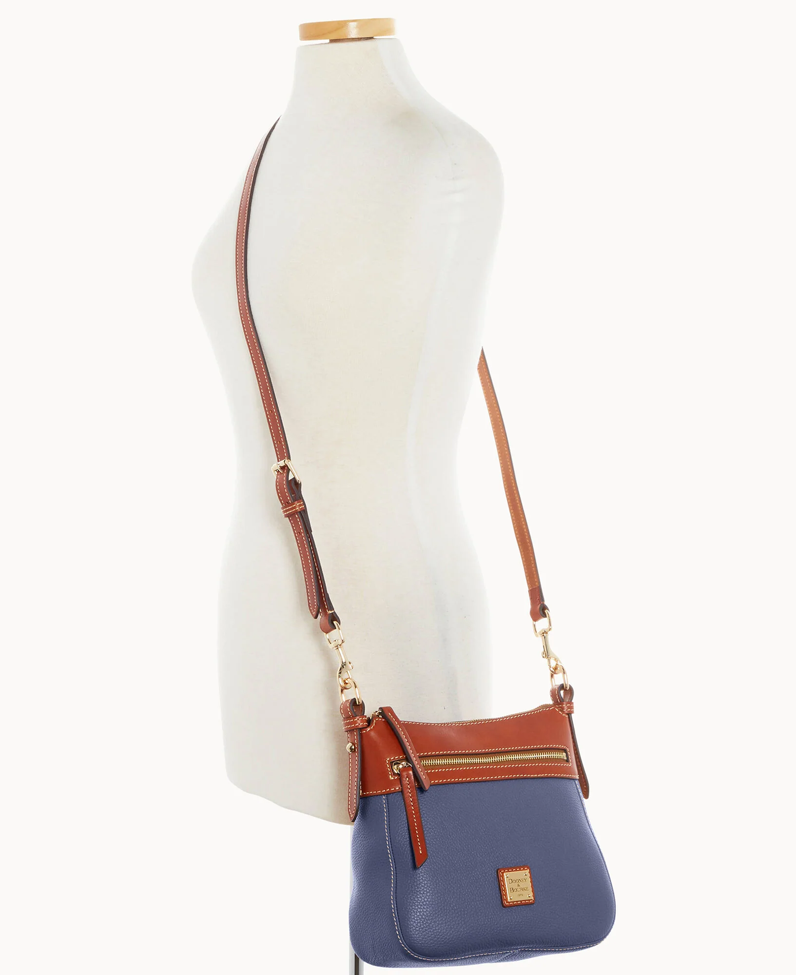 Pebble Grain Crossbody 25 - Image 35