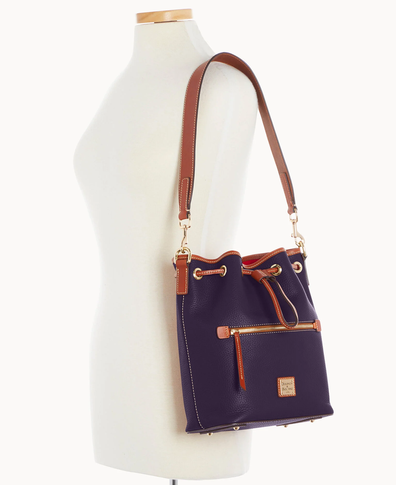 Pebble Grain Drawstring - Image 39