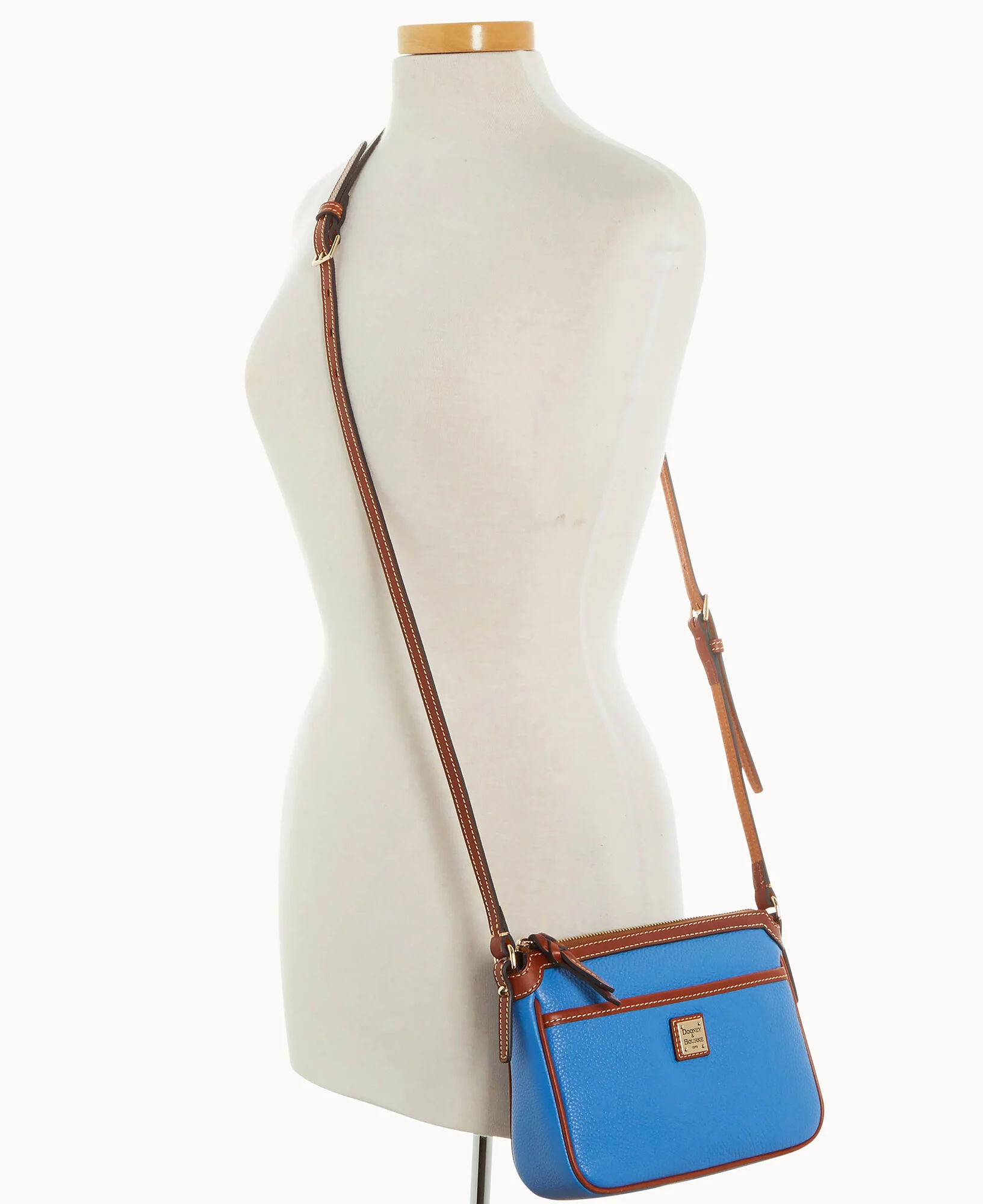 Pebble Grain East West Pocket Crossbody - Image 4