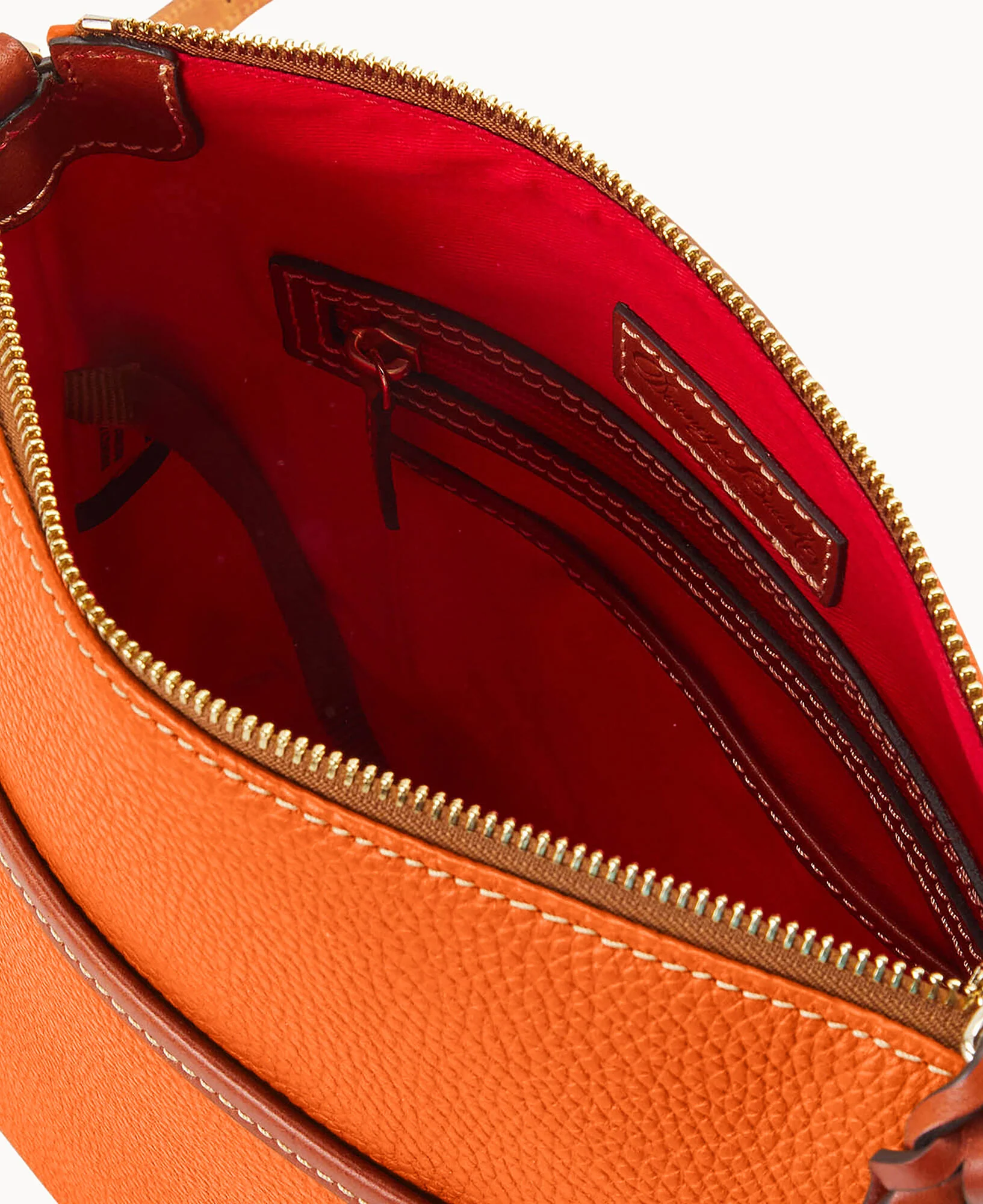 Pebble Grain Everyday Crossbody - Image 3