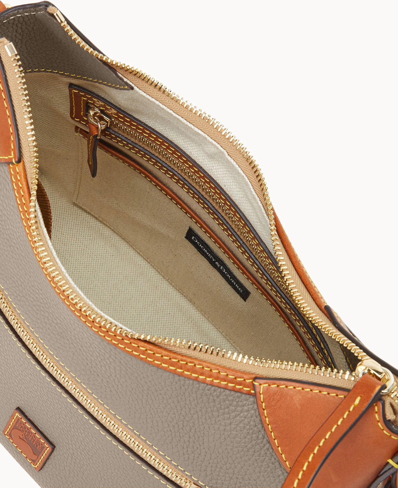 Pebble Grain Hobo - Image 18