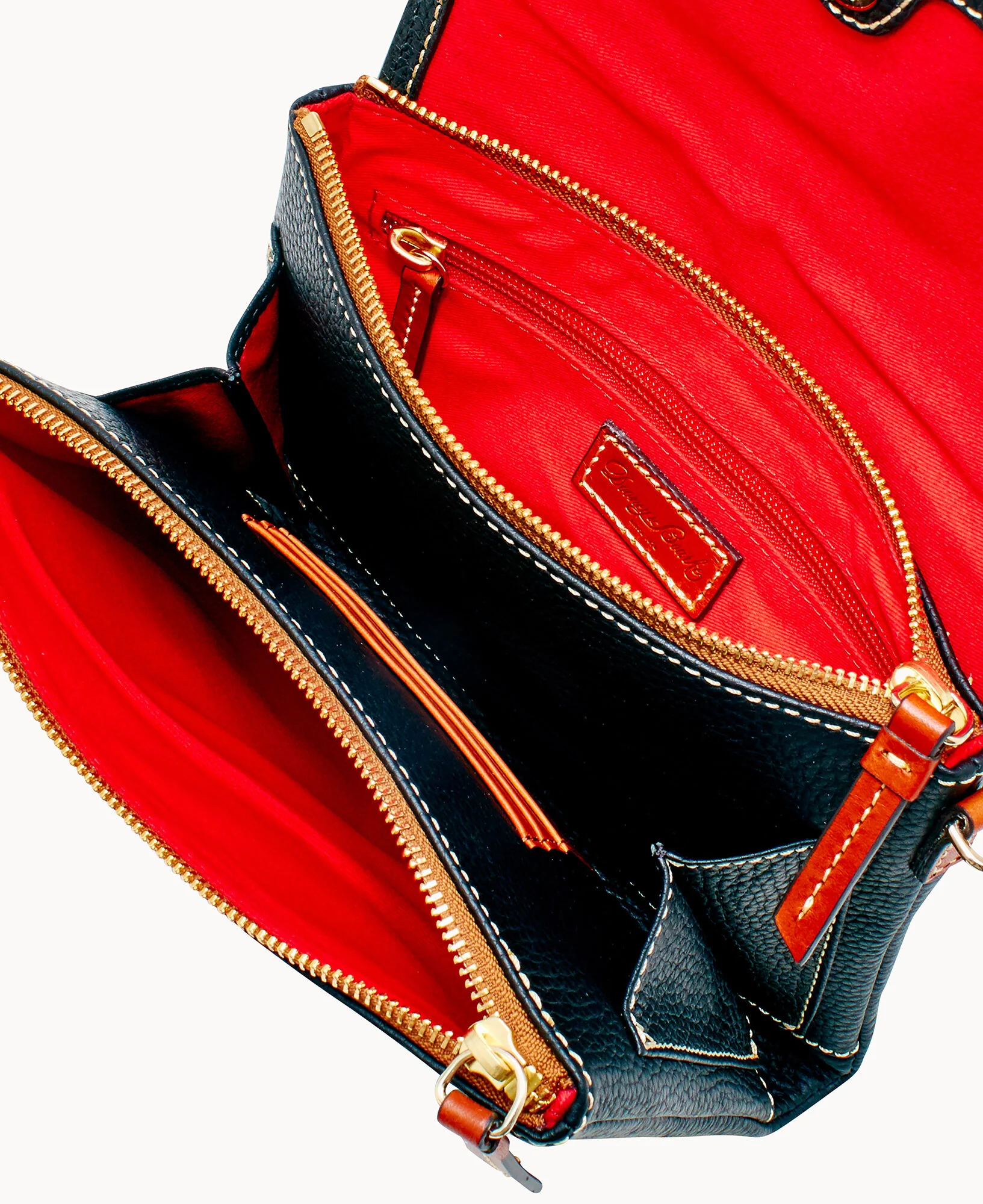 Pebble Grain Hunter Crossbody - Image 47