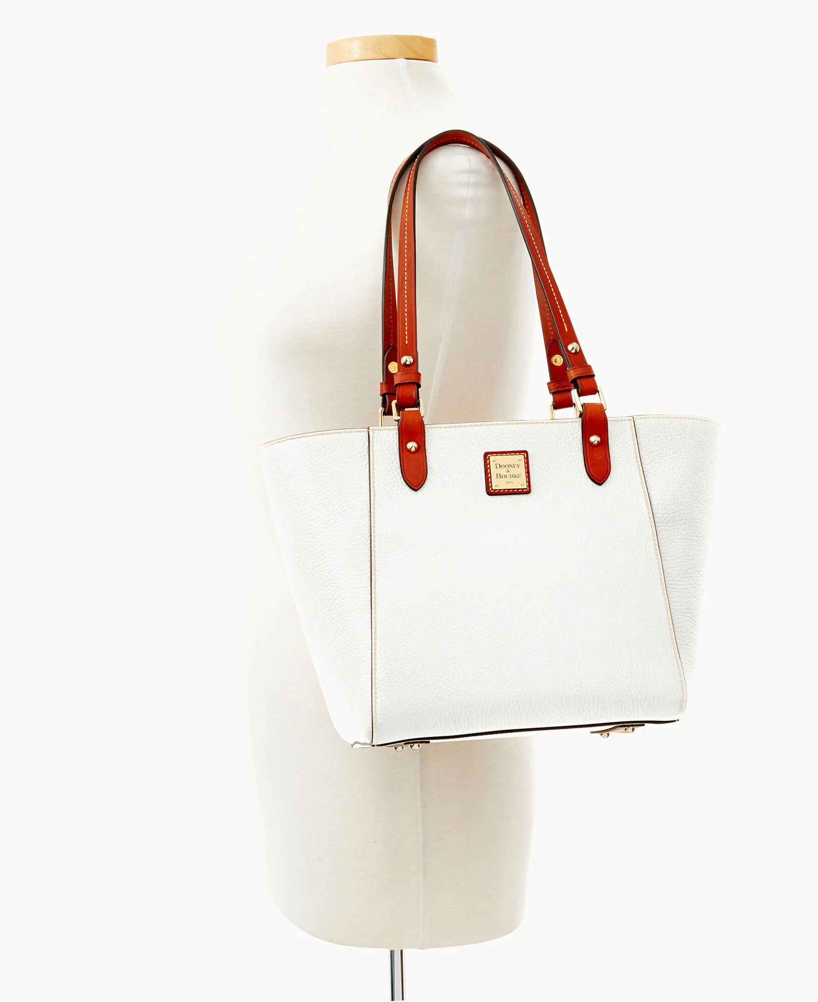 Pebble Grain Janie Tote - Image 5