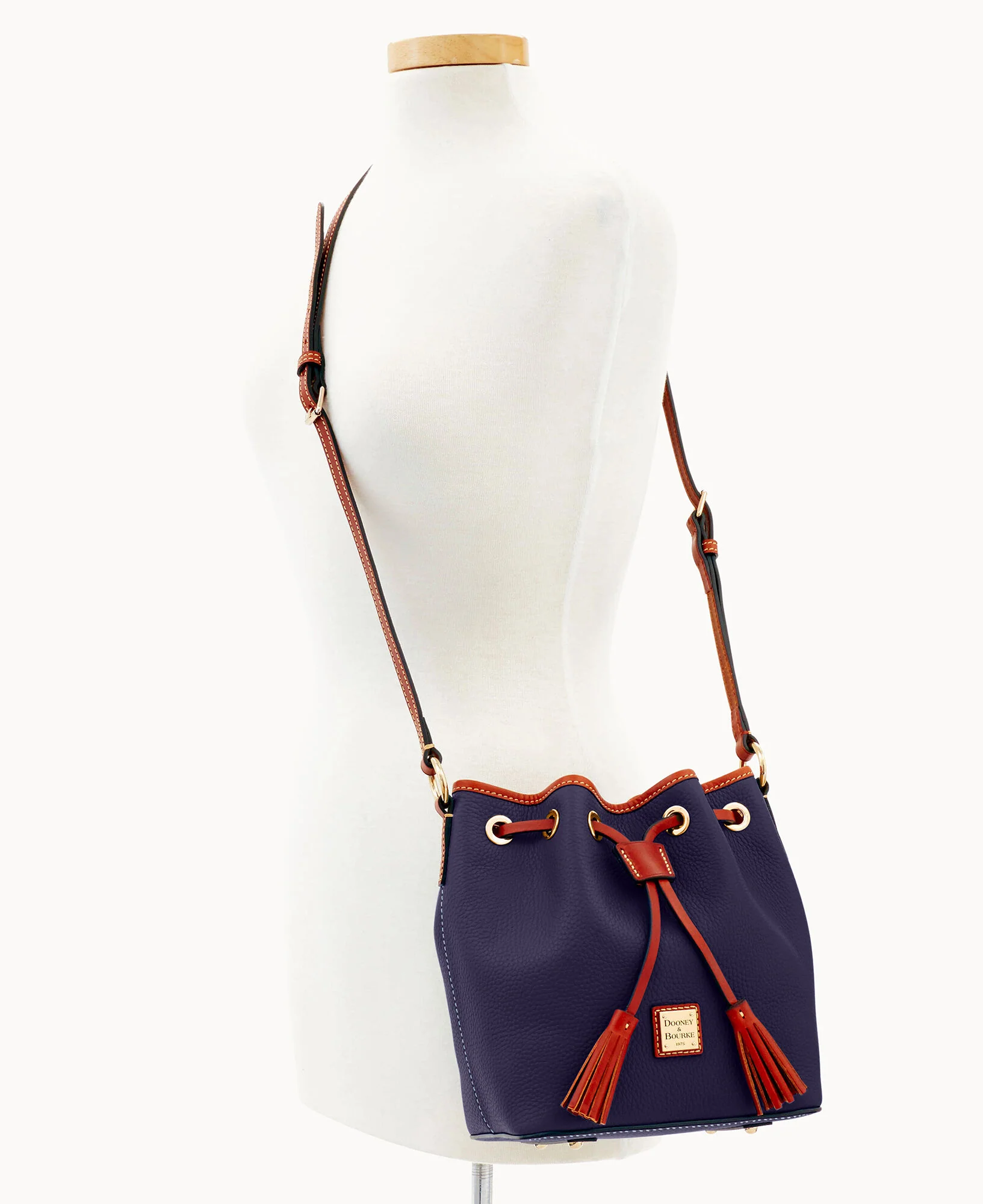 Pebble Grain Kendall Crossbody - Image 11