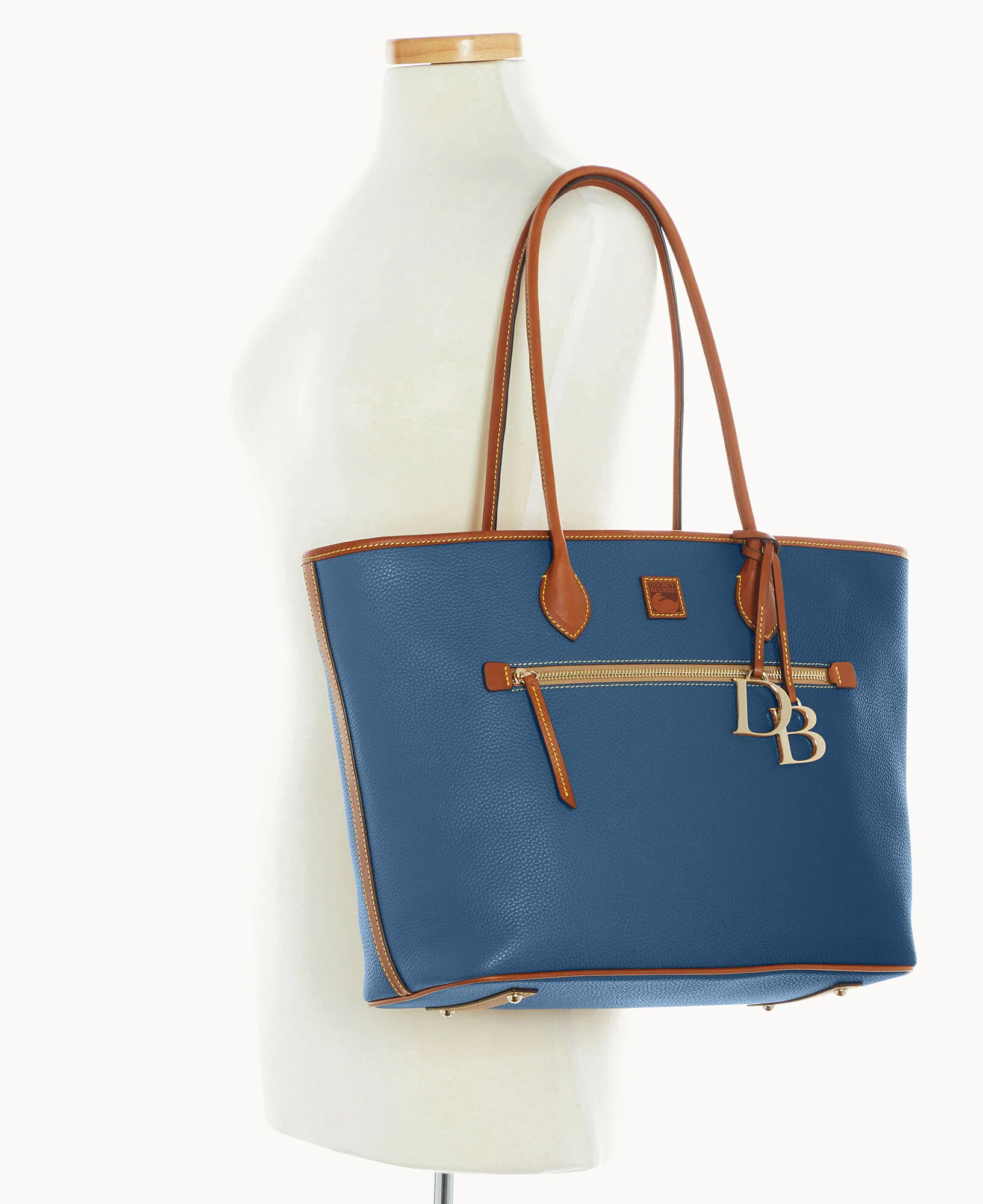Pebble Grain Large Tote - Image 10