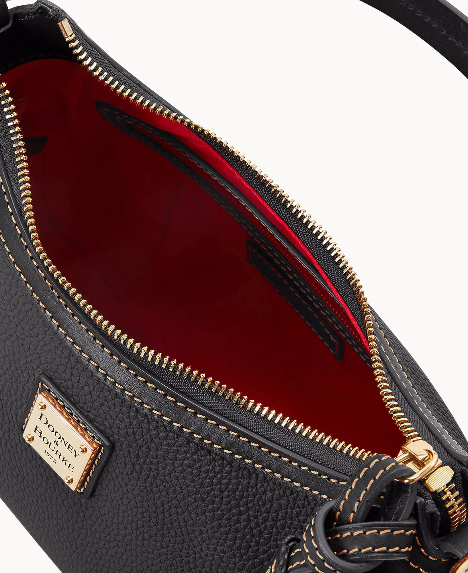 Pebble Grain Pouchette - Image 12