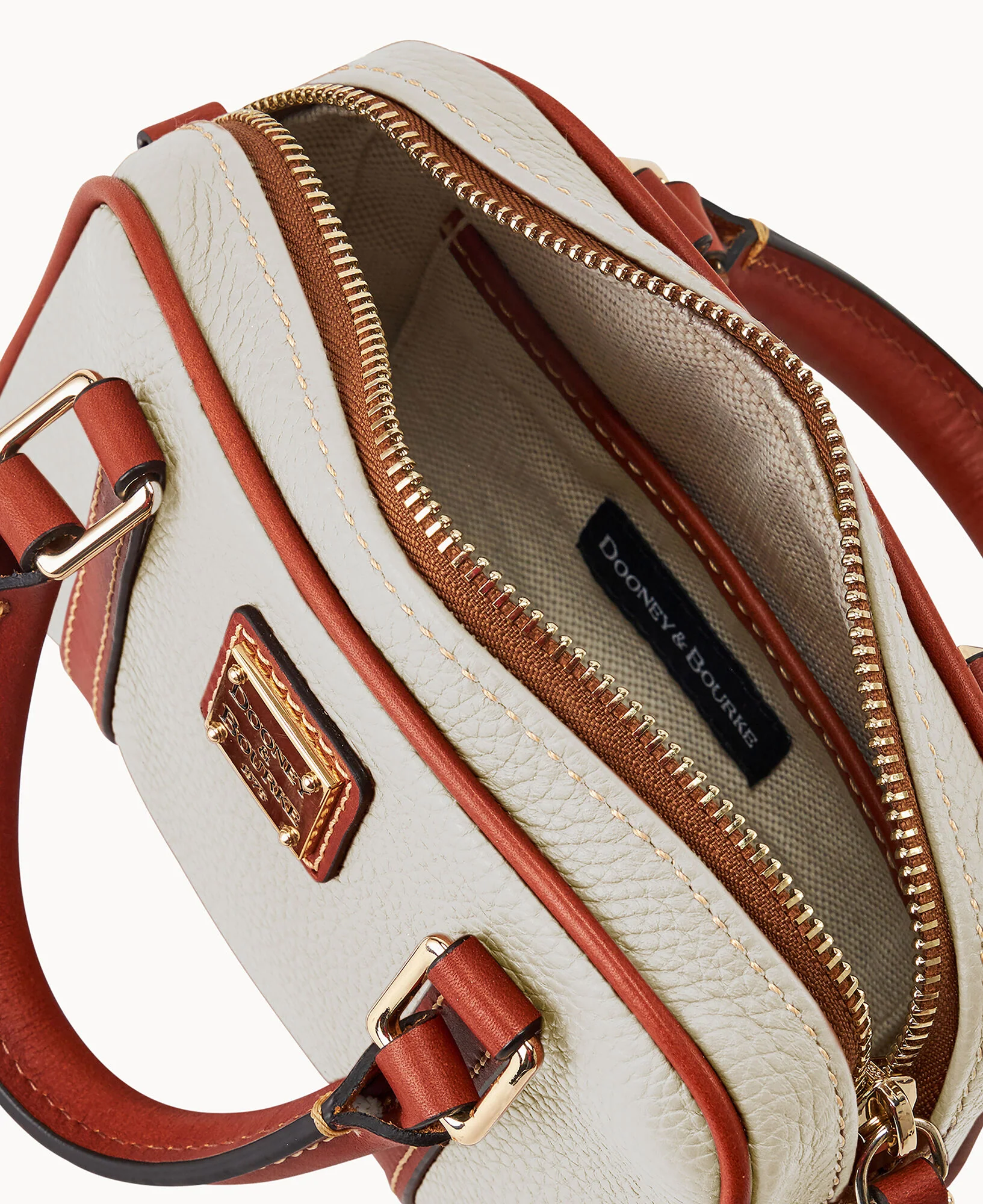Pebble Grain Satchel 20 - Image 6