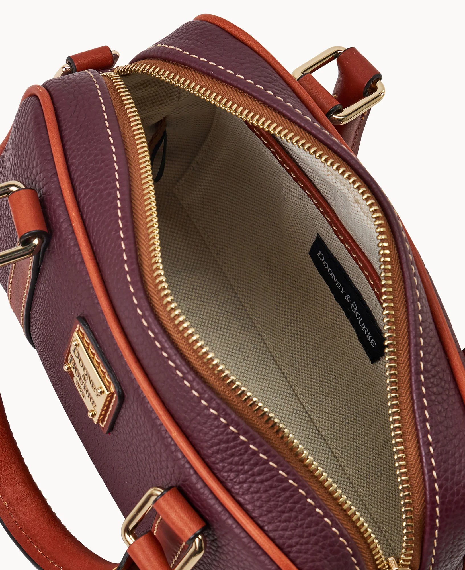 Pebble Grain Satchel 24 - Image 10