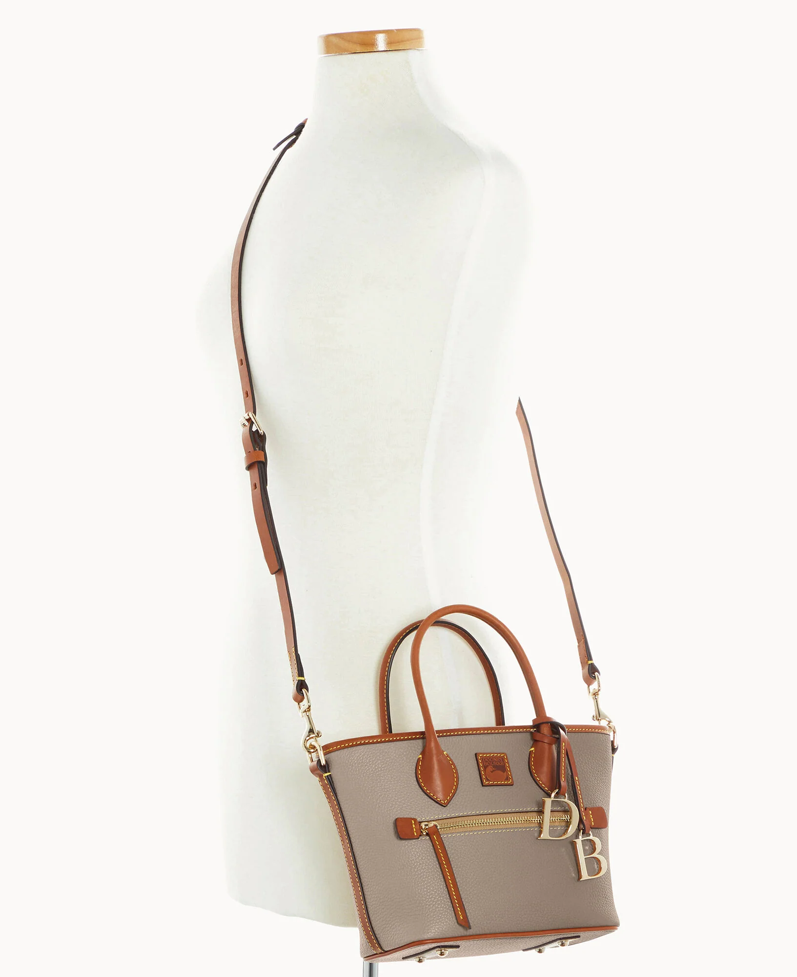 Pebble Grain Small Handle Tote - Image 14