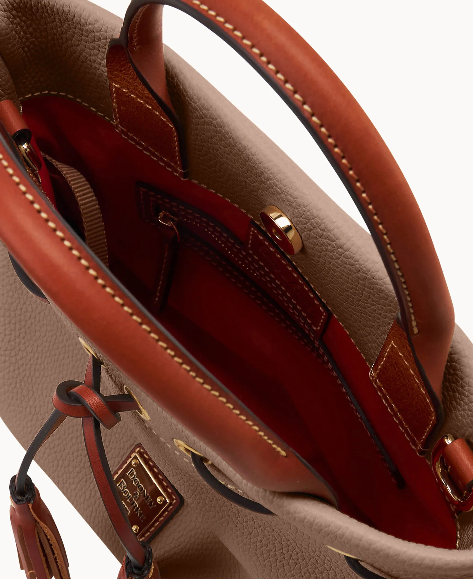 Pebble Grain Tassel Tote - Image 44