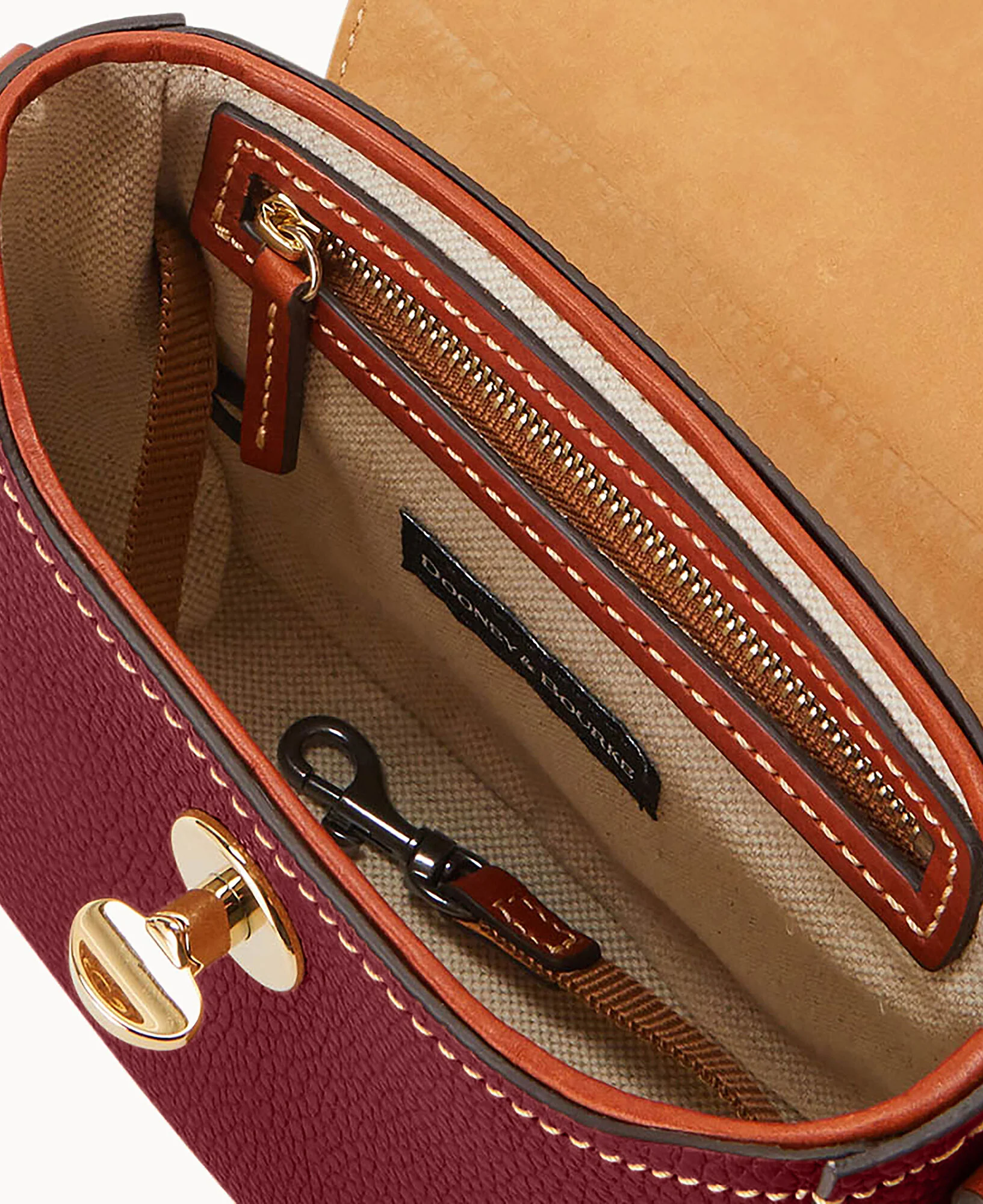 Pebble Turnlock Flap Saddle - Image 94