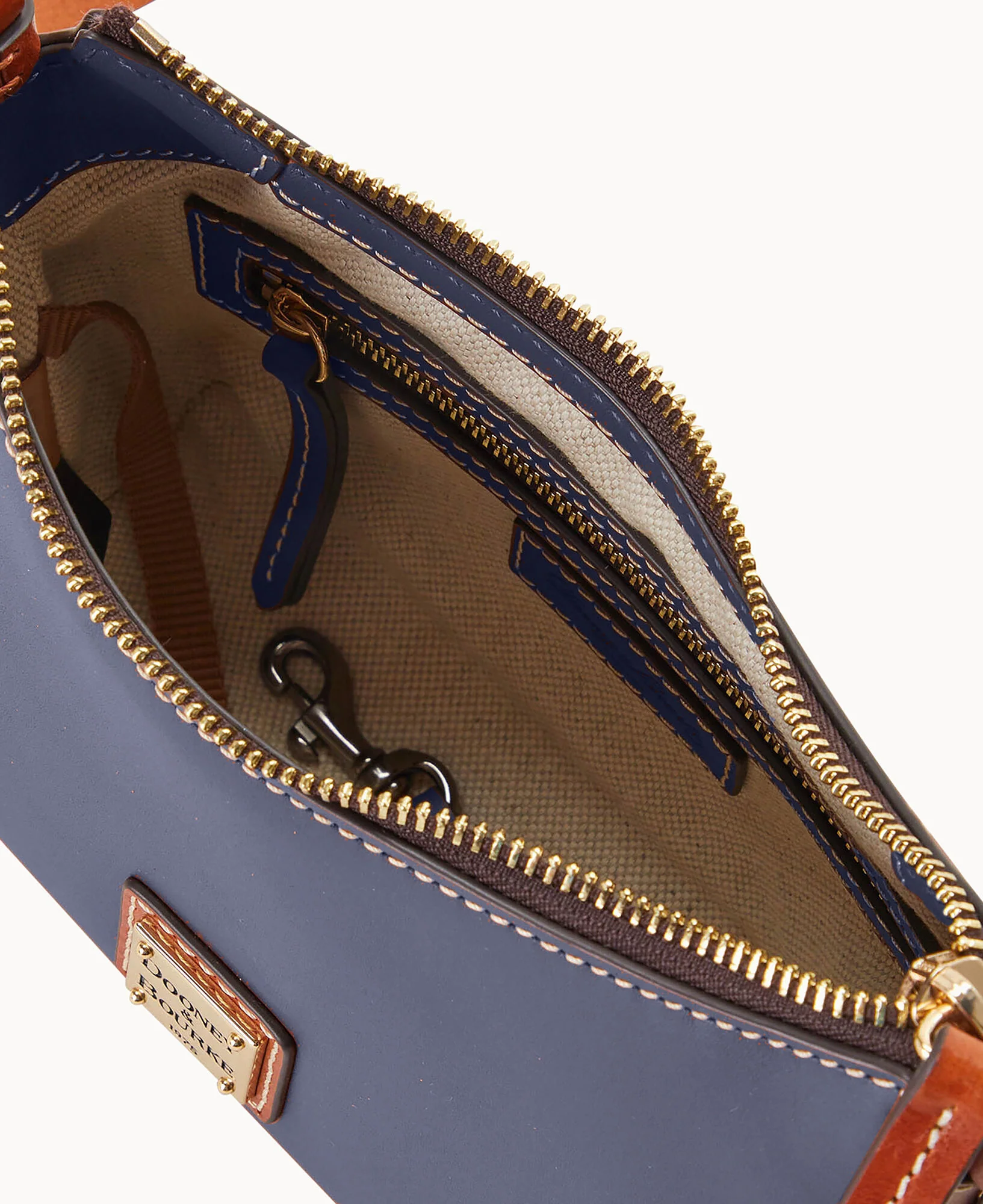 Penrose Crossbody 20 - Image 31