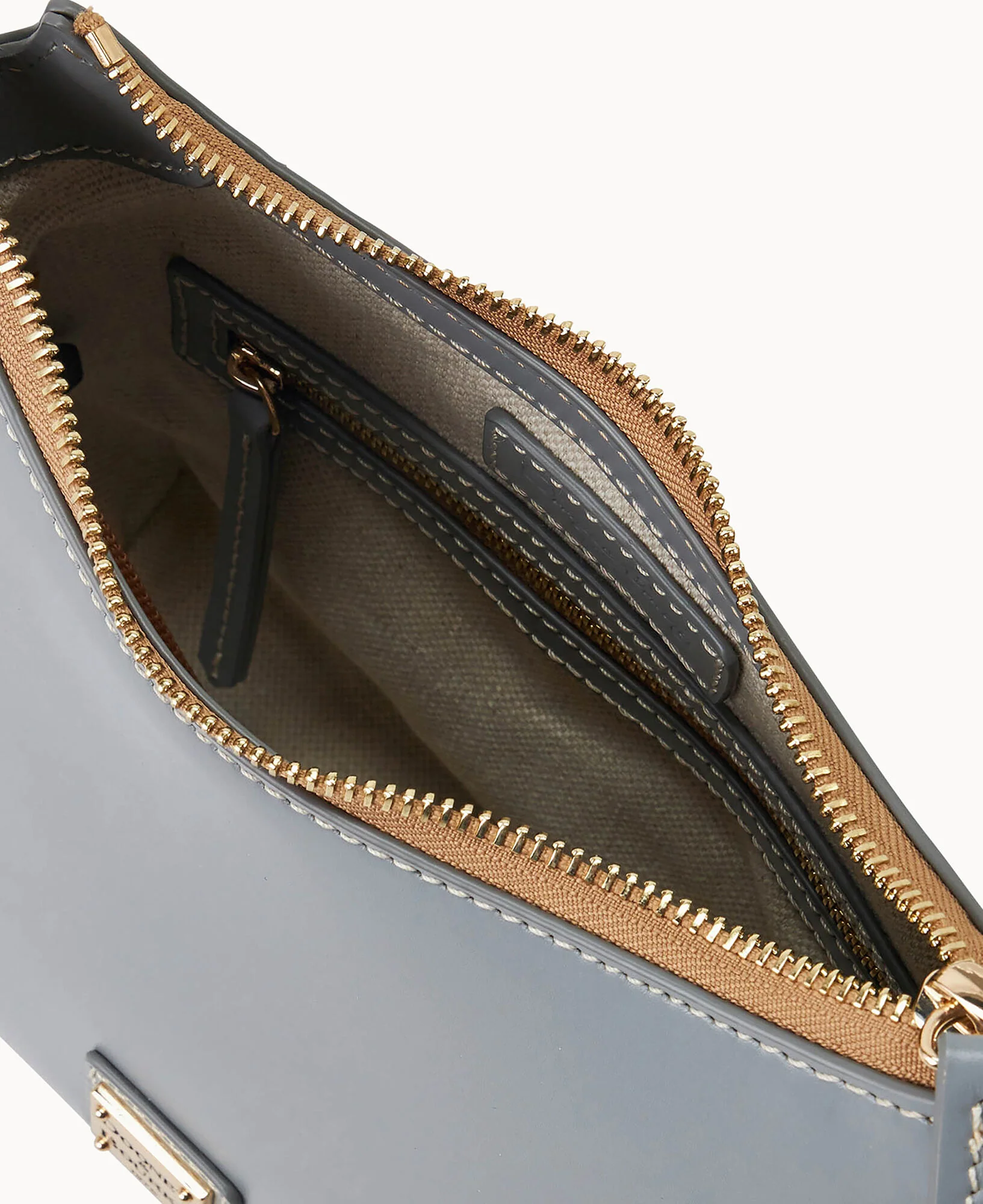 Penrose North South Crossbody 24 - Image 22