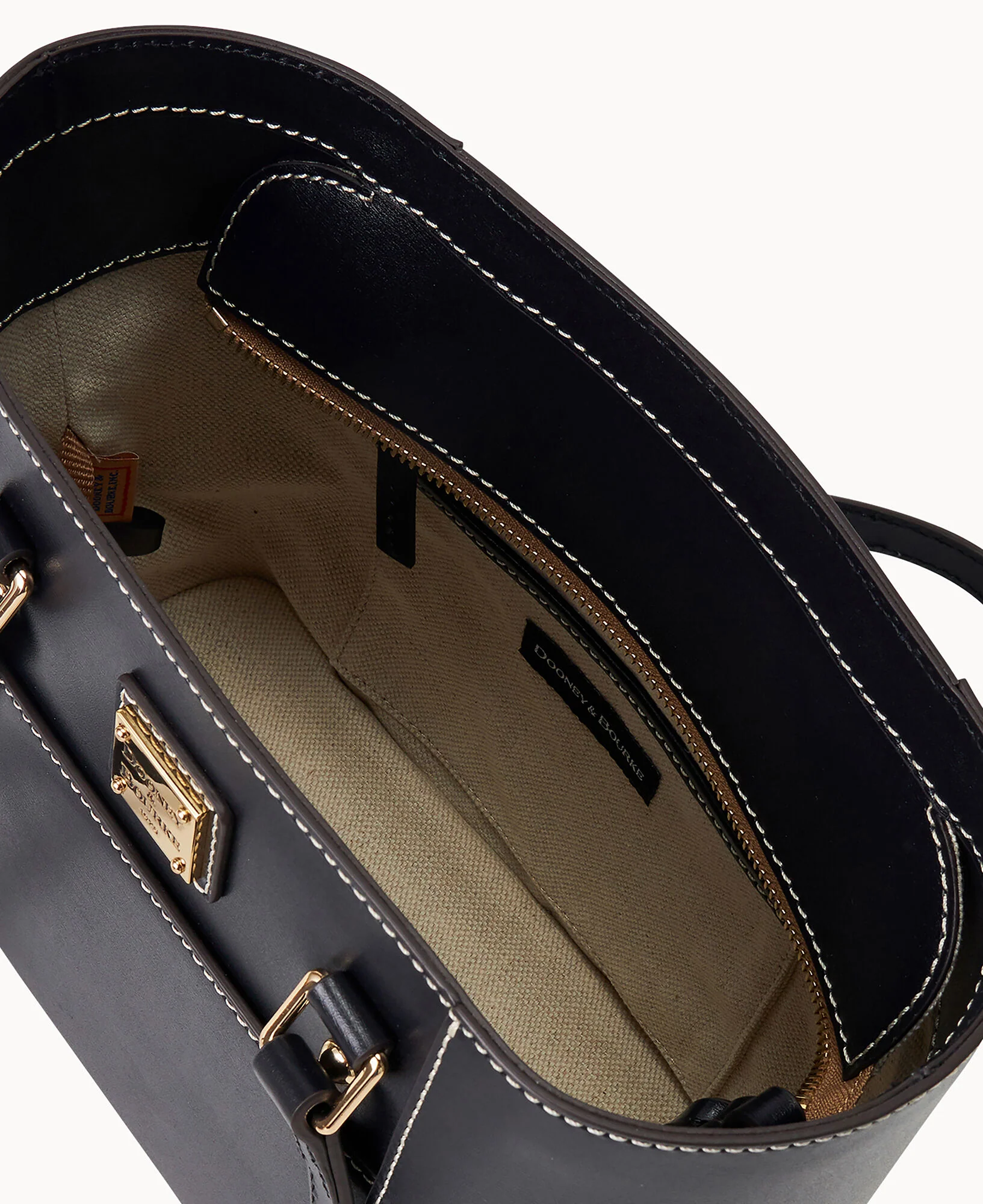 Penrose Pocket Tote 25 - Image 117