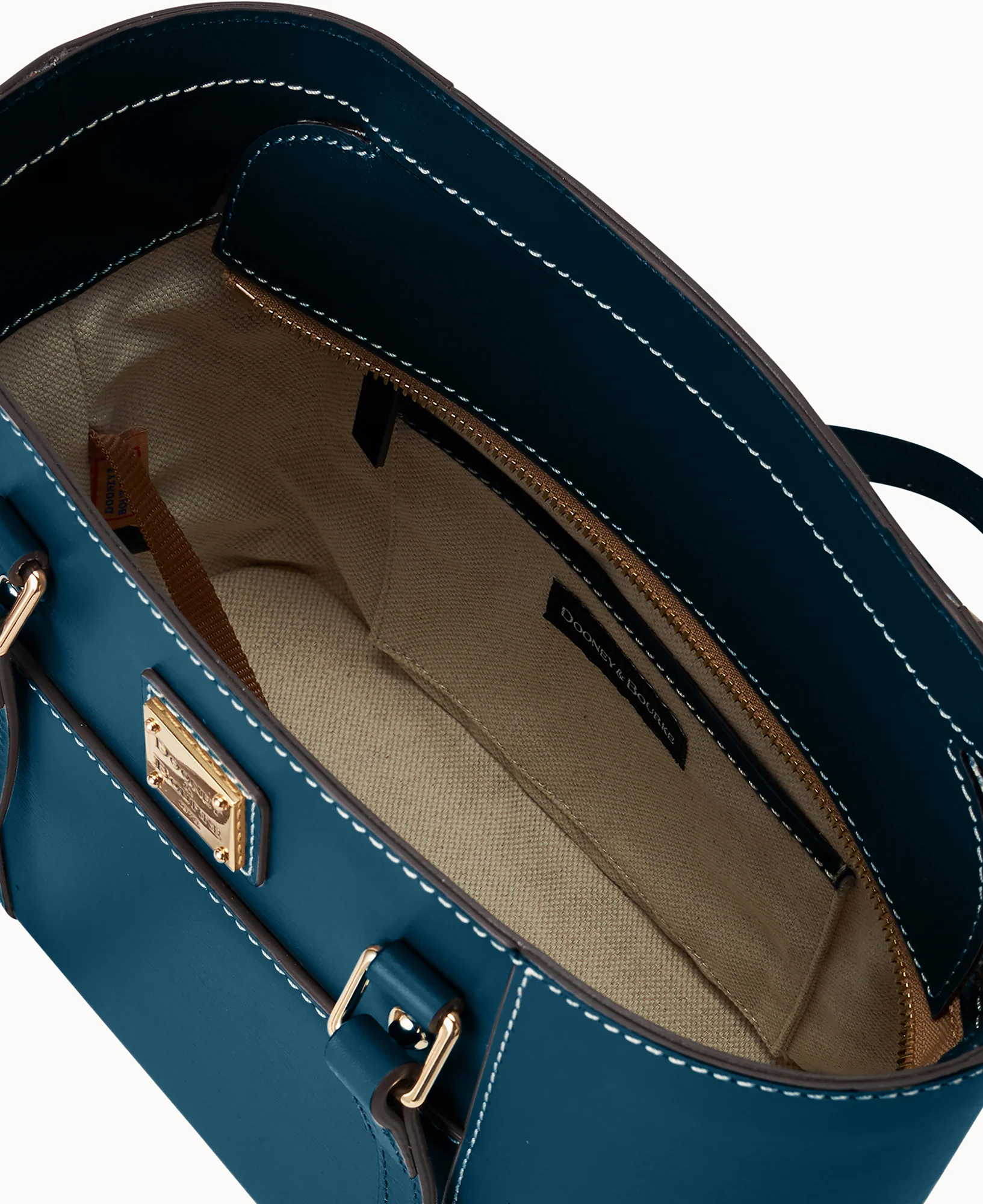 Penrose Pocket Tote 25 - Image 79