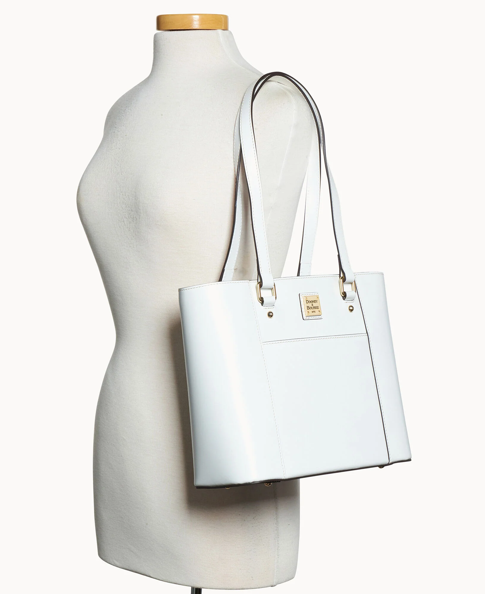 Penrose Pocket Tote 30 - Image 121