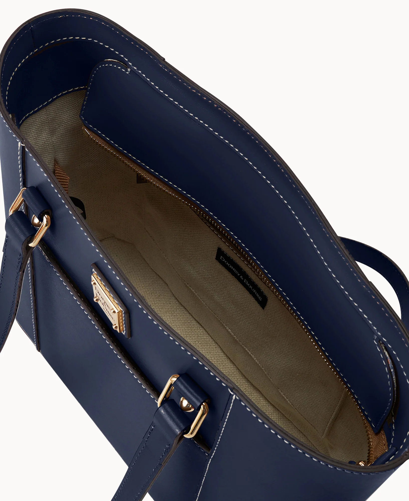 Penrose Pocket Tote 30 - Image 52