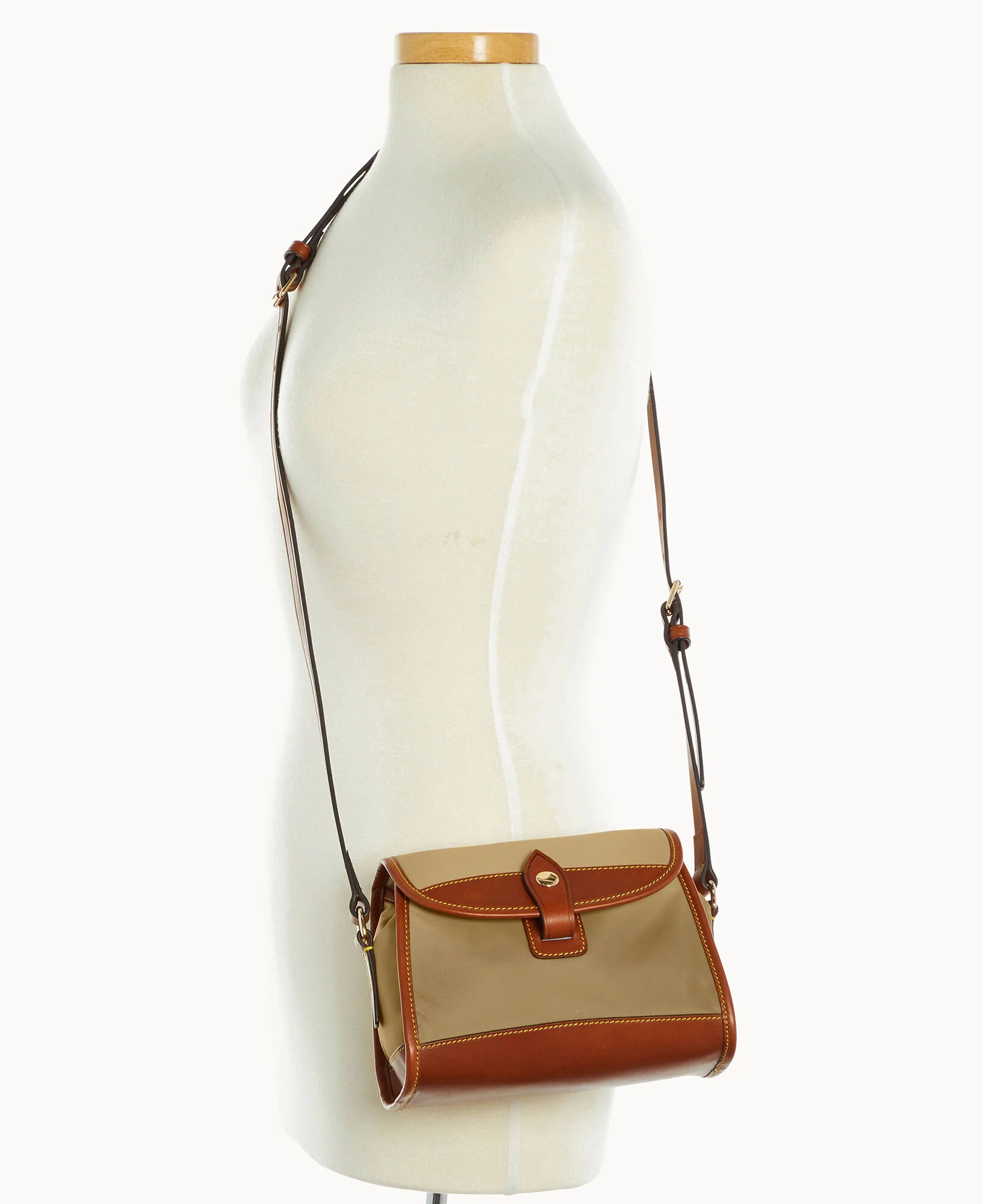 Wayfarer Flap Crossbody - Image 20